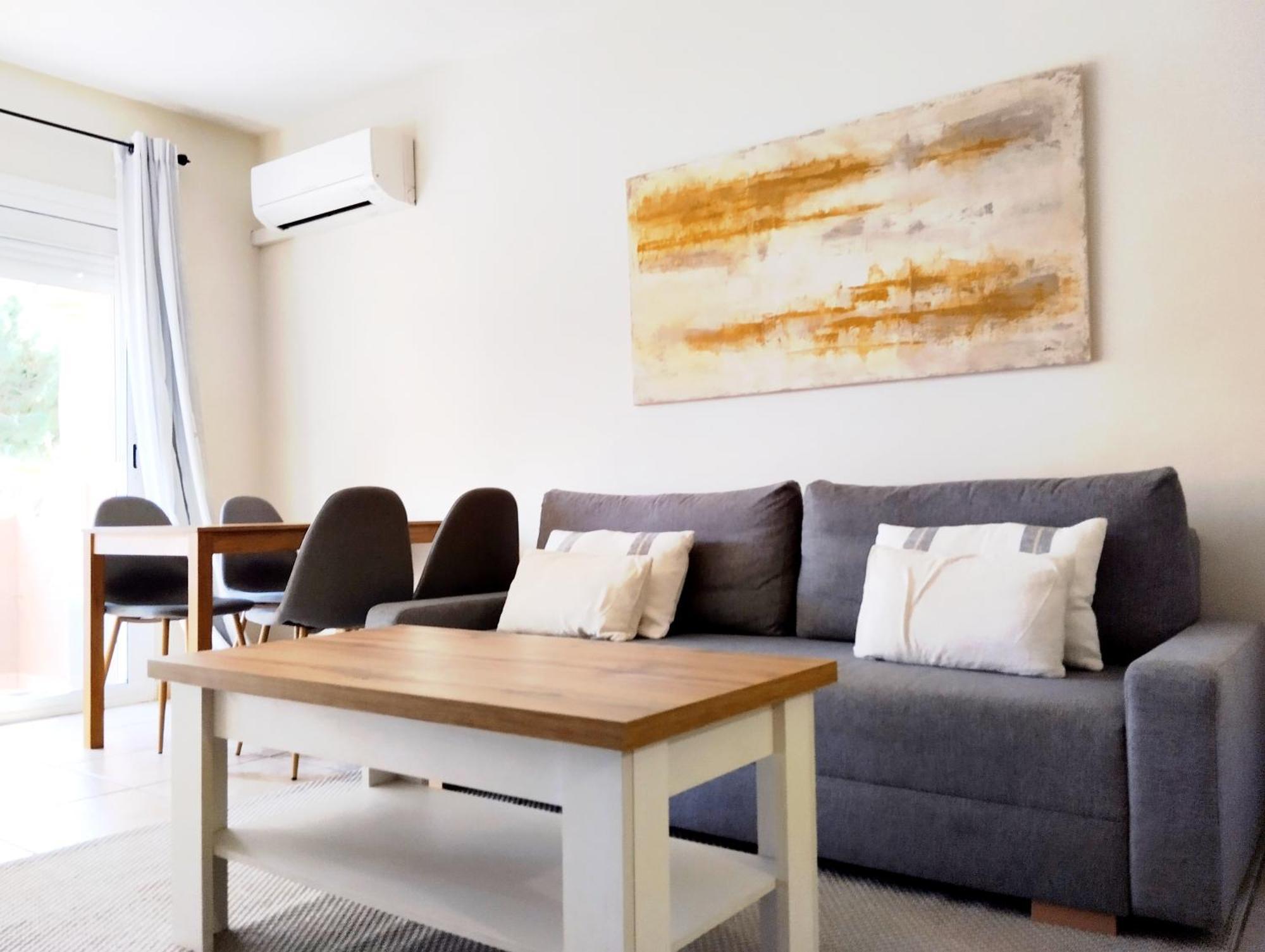 Apartment Luminoso Y Acogedor En Residencial Altavista *